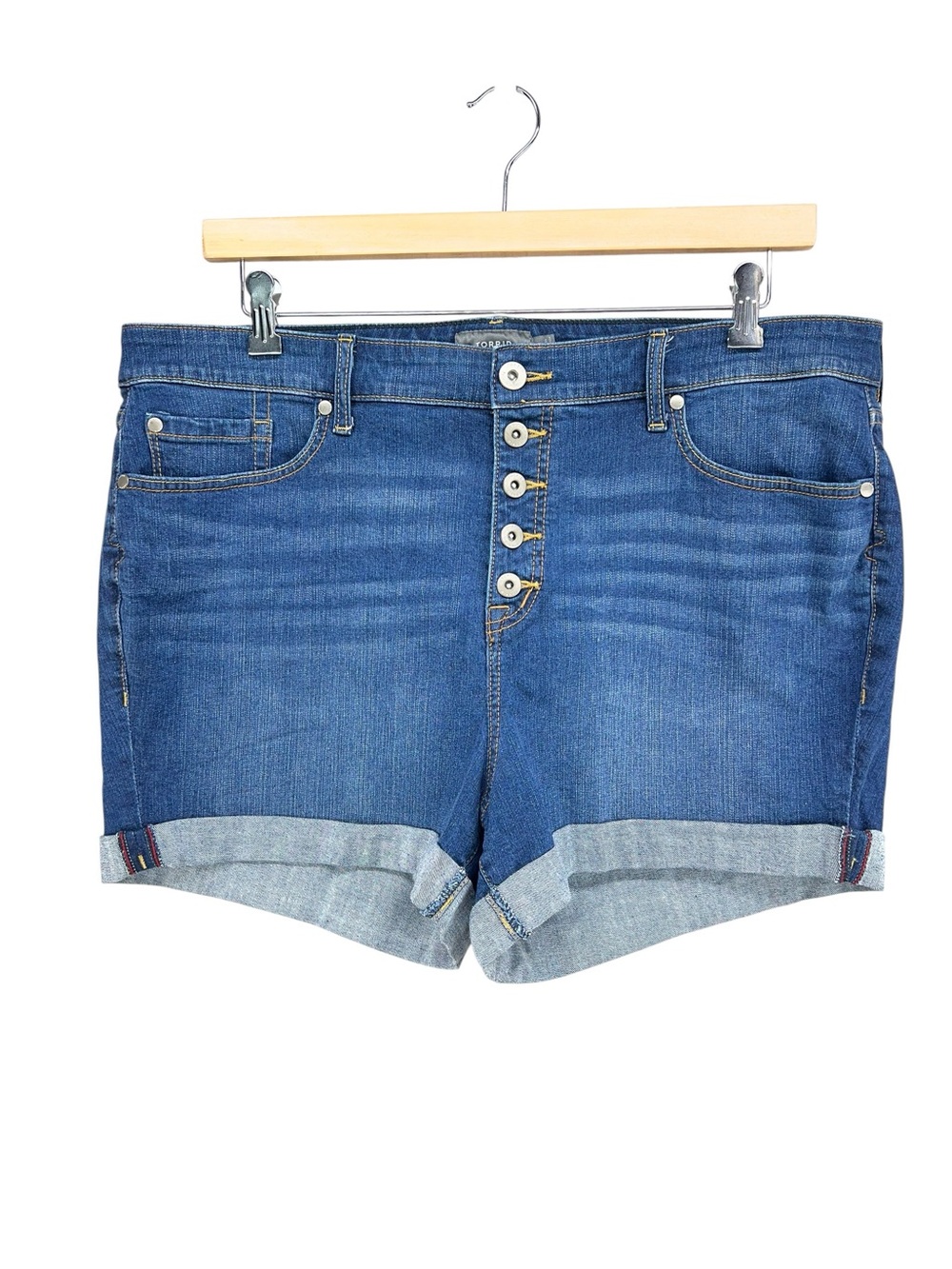 Torrid Cuffed Denim Button Front Jean Shorts Womens 20